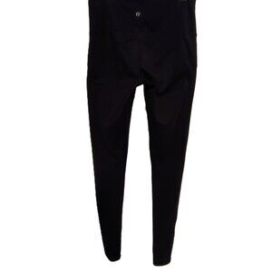 GUC: Lululemon Women's Size 8 Black High-Rise Leggings